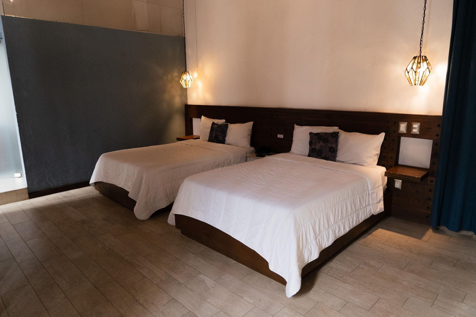 Hotel Boutique Casa Altamira ケレタロ エクステリア 写真