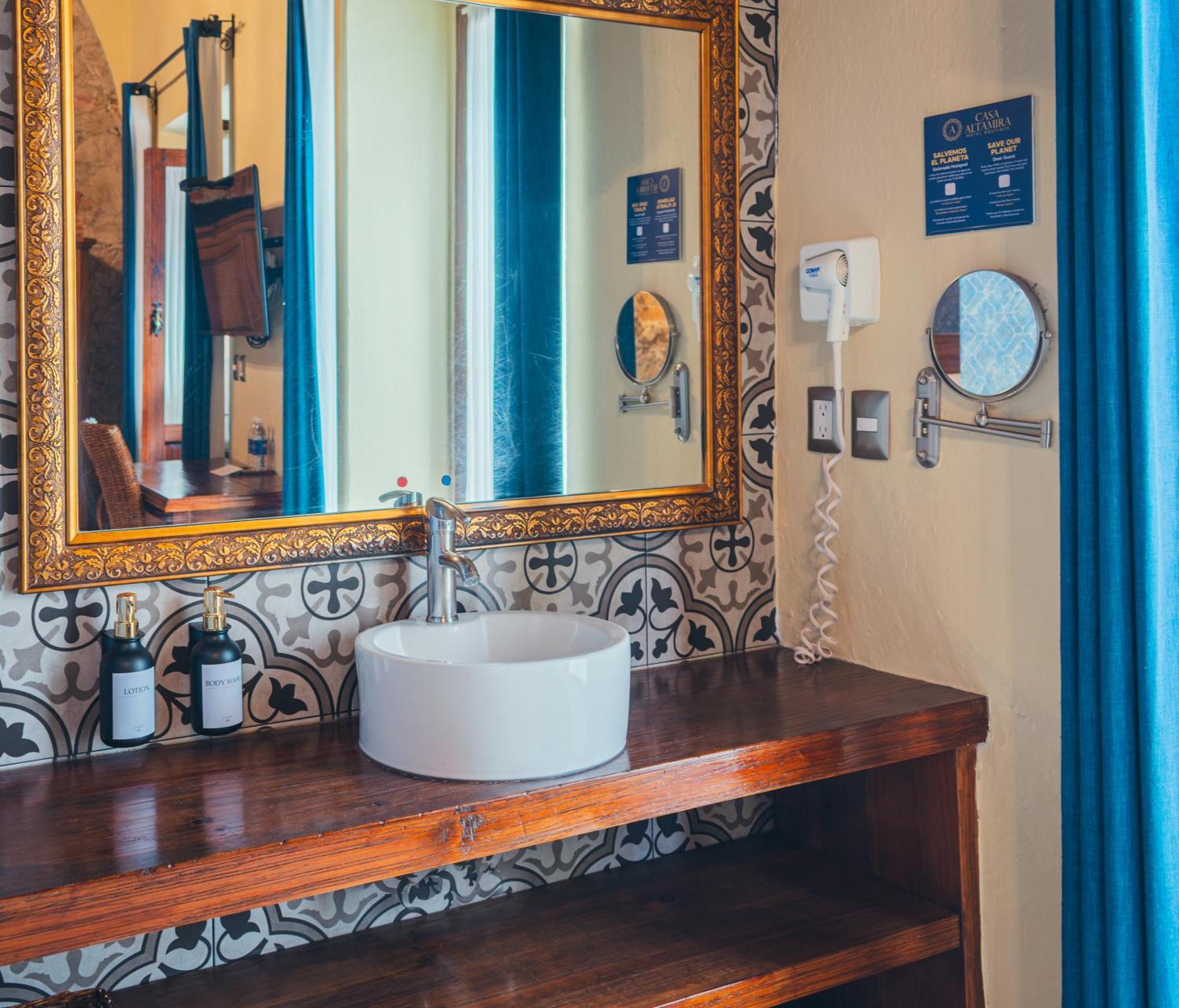 Hotel Boutique Casa Altamira ケレタロ エクステリア 写真